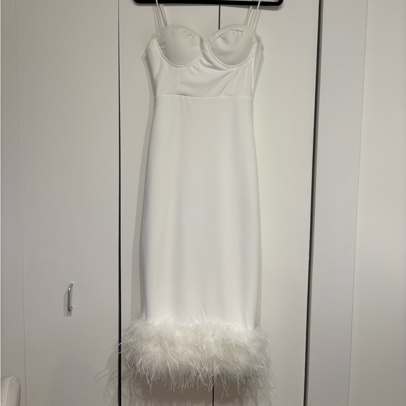 Lulus Passion For Glamour White Sleeveless Bustier Feather Midi Dress - Size S - Picture 3 of 3